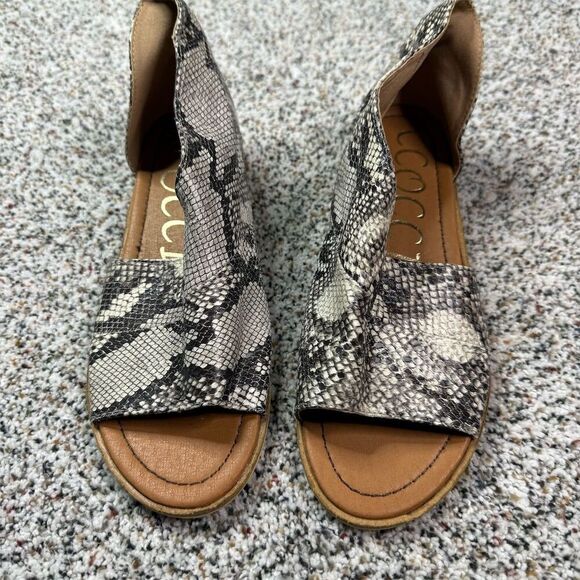 CCOCCI Women's Snakeskin Open Toe Slip-On Flats Size 6.5 Multicolor - Picture 1 of 5